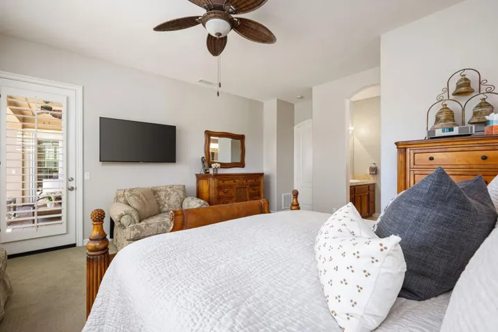 40-web-or-mls-JMDesertRose_OPMG_0426_040