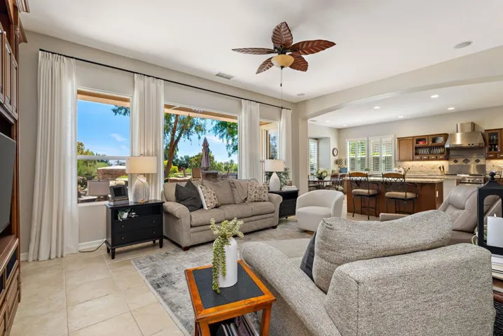 15-web-or-mls-JMDesertRose_OPMG_0426_015