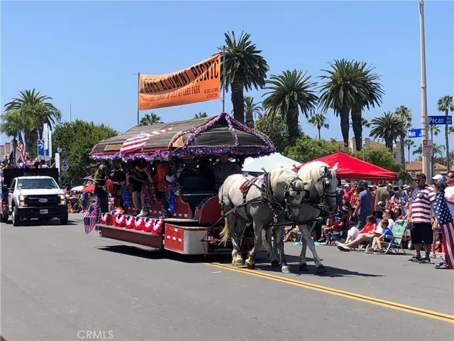 The famous HB 4th of July parade!