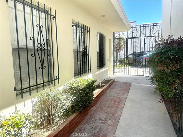 Entry towards Parking lot