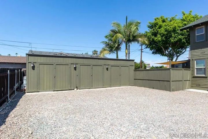 3 Storage Garages
