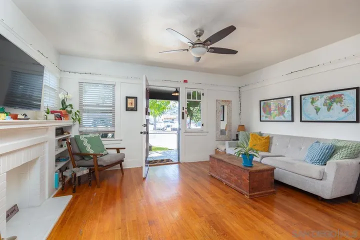 8320 Living Room