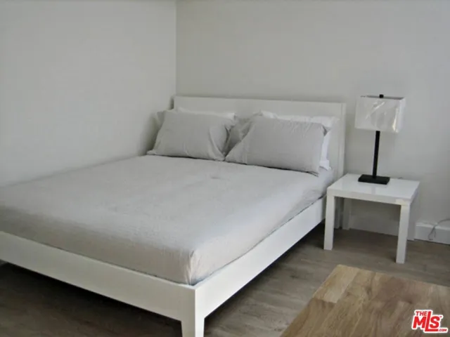 4125 1/4 Huron Avenue 1/4, Culver City, California 90232