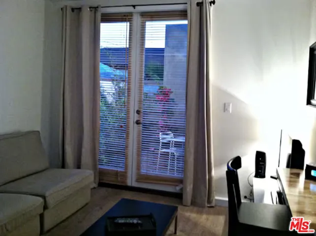 4125 1/4 Huron Avenue 1/4, Culver City, California 90232