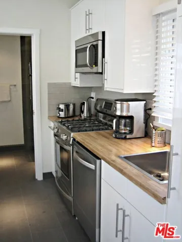 4125 1/4 Huron Avenue 1/4, Culver City, California 90232