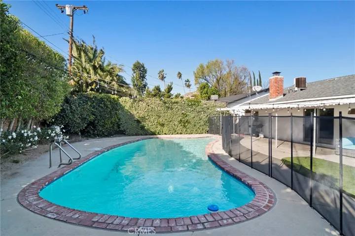 24136 Kittridge, West Hills, California 91307