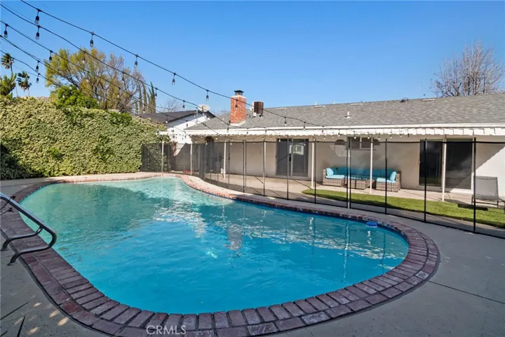 24136 Kittridge, West Hills, California 91307