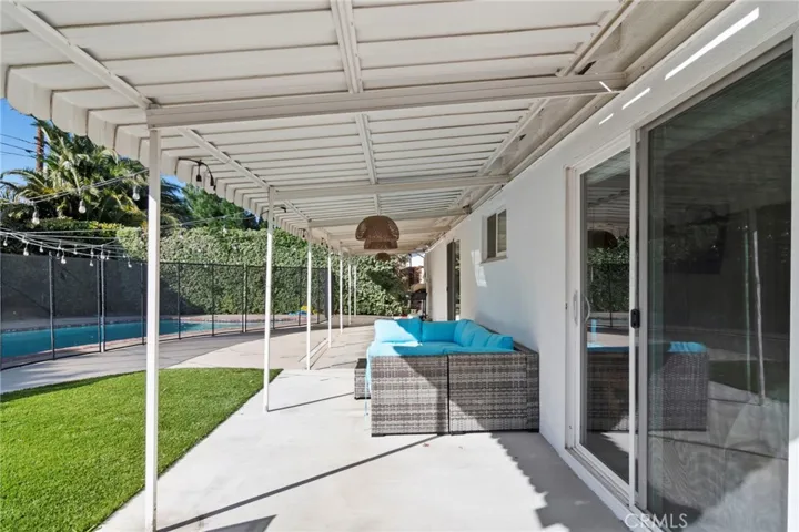 24136 Kittridge, West Hills, California 91307