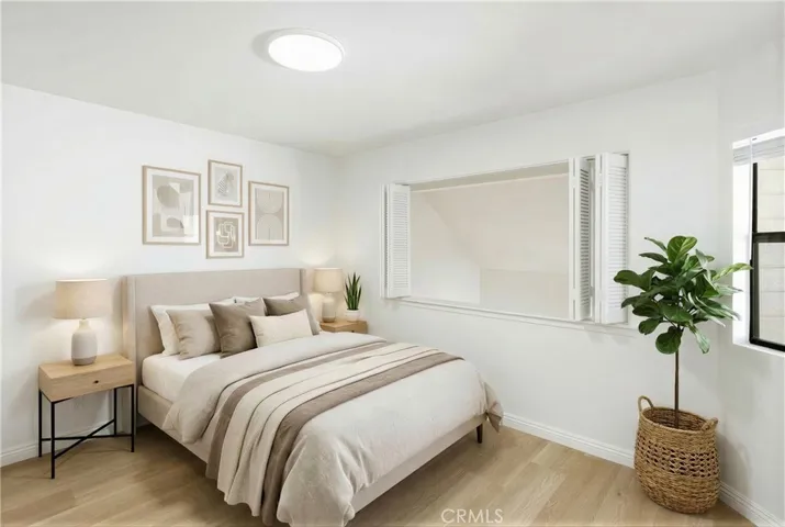 446 Fallingstar, Irvine, California 92614