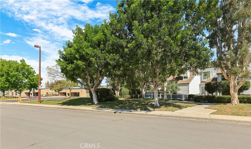 446 Fallingstar, Irvine, California 92614