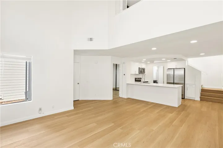 446 Fallingstar, Irvine, California 92614