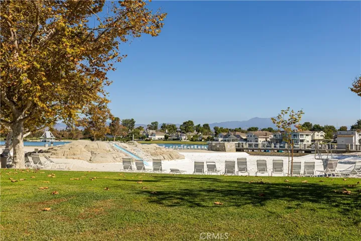 446 Fallingstar, Irvine, California 92614