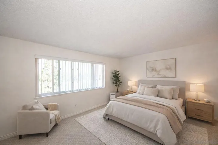 https://zimg.paragon.ice.com/ParagonImages/Property/PA/SDMLS/260008167/15/533/400/a6585074231322a59e7d5203cc9bcafb/3/4ec51942e838b105d664a40f2561f743/260008167-c5406b50-b659-4fe2-9aba-0bcecd2088fa.JPG