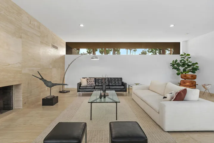 12_12046032_187140_187140-EI-113