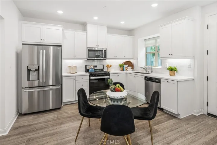Upgraded KItchen! It is like a model home!