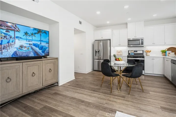 Large niche for your entertainment center