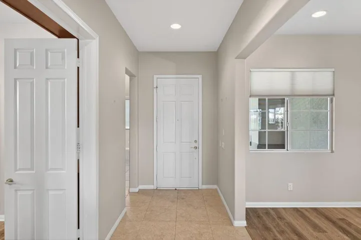 003_260406_80610_prestwick_place_in_dsc8