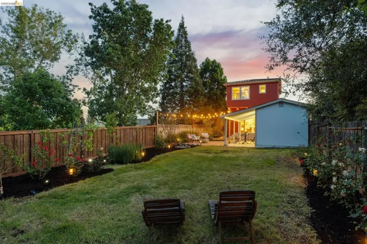 3136 Arizona St, Oakland, California 94602