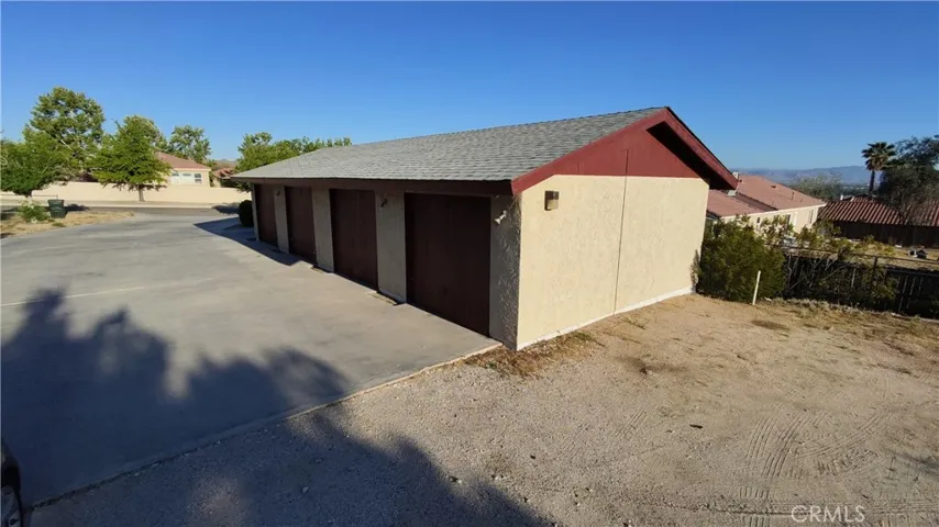 4 Car Garage