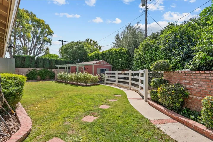9819 Nestle, Northridge, California 91325