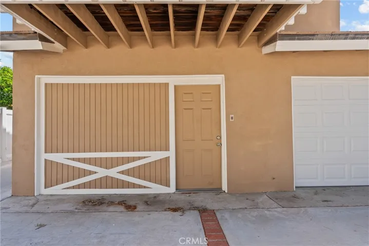 9819 Nestle, Northridge, California 91325