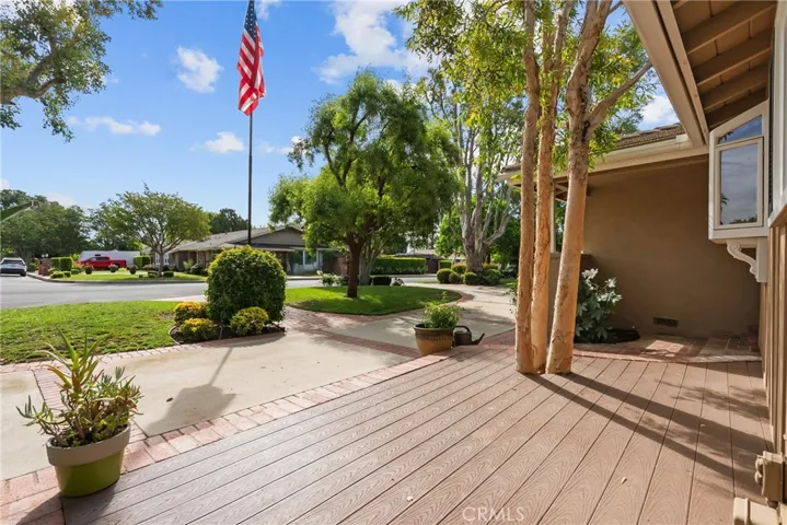 Front deck