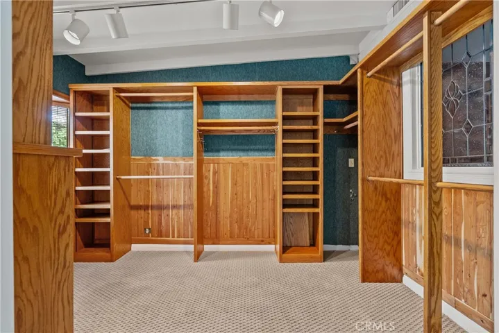 Primary walk in closet