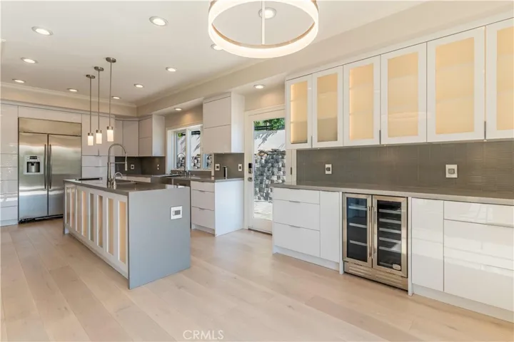 4918 Calvin Avenue, Tarzana, California 91356