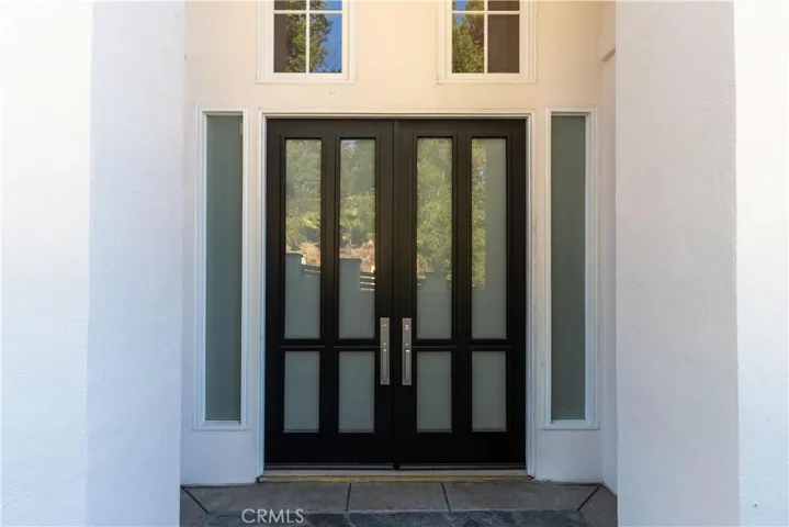 4918 Calvin Avenue, Tarzana, California 91356