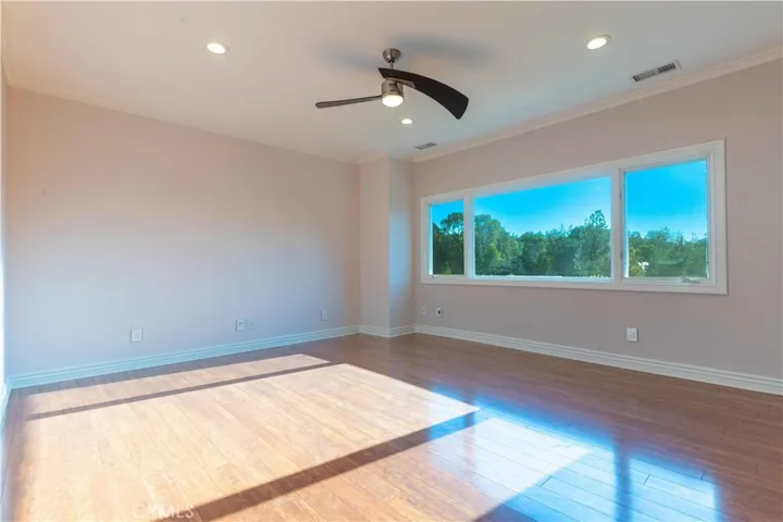 4918 Calvin Avenue, Tarzana, California 91356