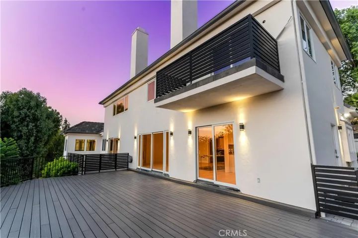 4918 Calvin Avenue, Tarzana, California 91356