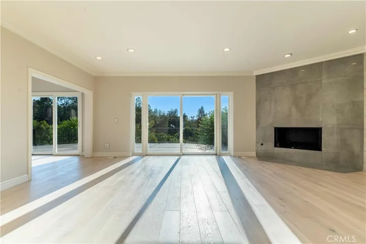 4918 Calvin Avenue, Tarzana, California 91356