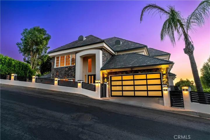 4918 Calvin Avenue, Tarzana, California 91356