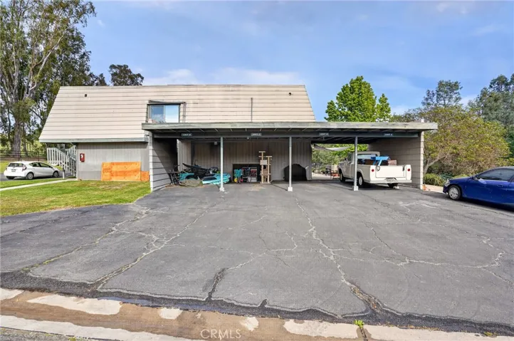 Carport