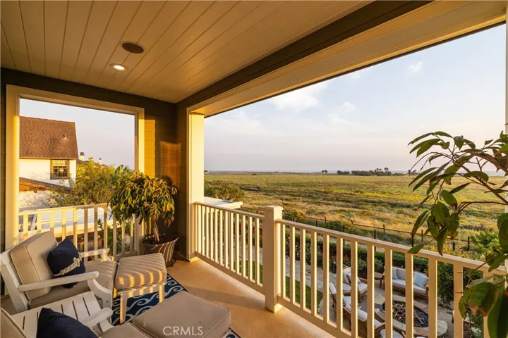 4492 Oceanridge Drive, Huntington Beach, California 92649