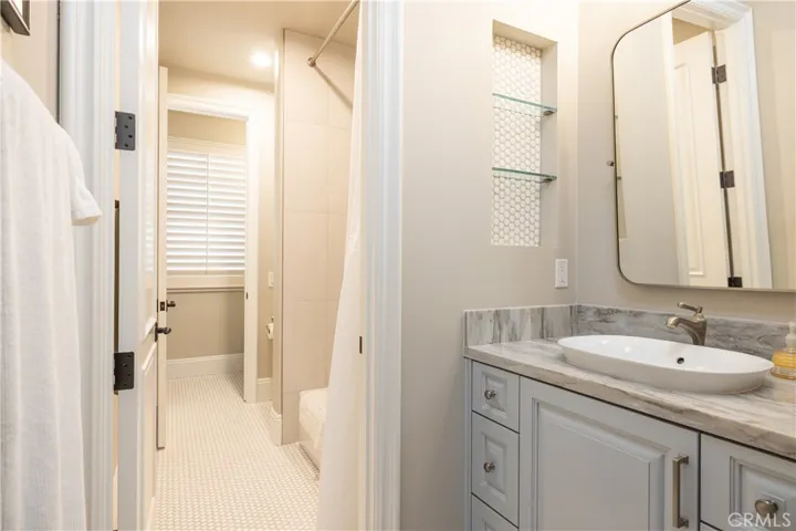 4492 Oceanridge Drive, Huntington Beach, California 92649