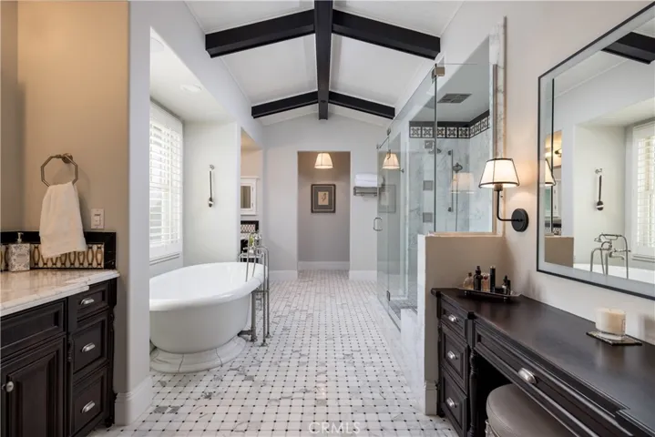 4492 Oceanridge Drive, Huntington Beach, California 92649