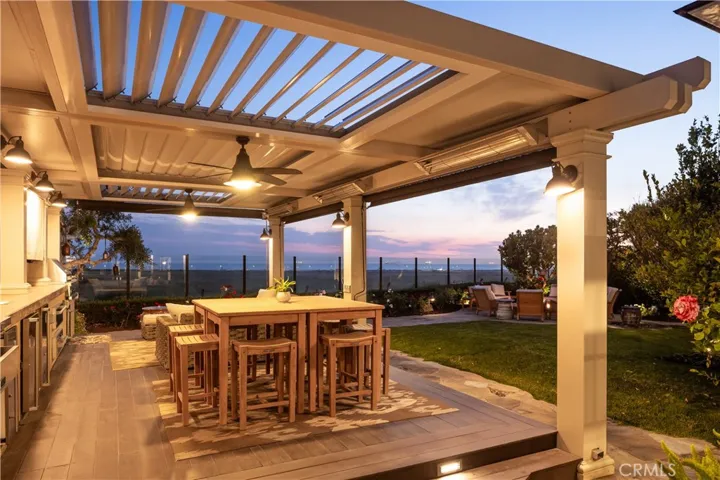 4492 Oceanridge Drive, Huntington Beach, California 92649