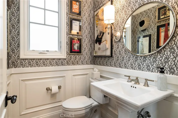 4492 Oceanridge Drive, Huntington Beach, California 92649