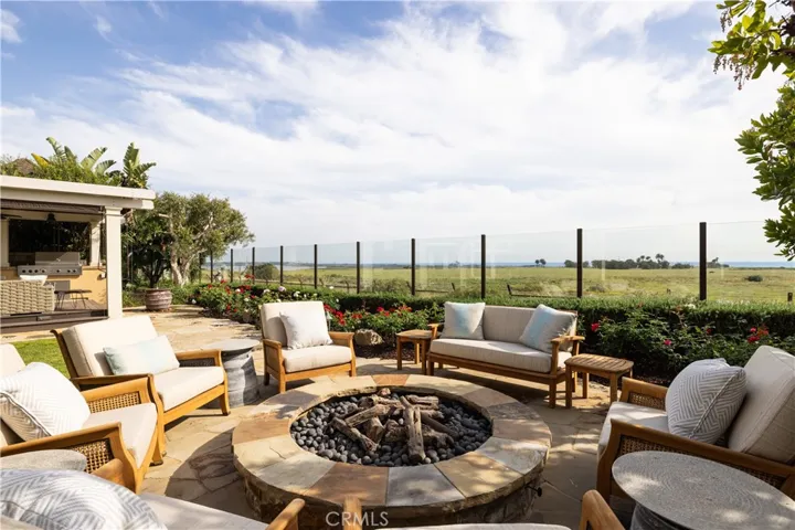 4492 Oceanridge Drive, Huntington Beach, California 92649