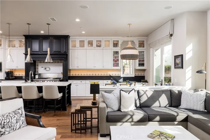 4492 Oceanridge Drive, Huntington Beach, California 92649