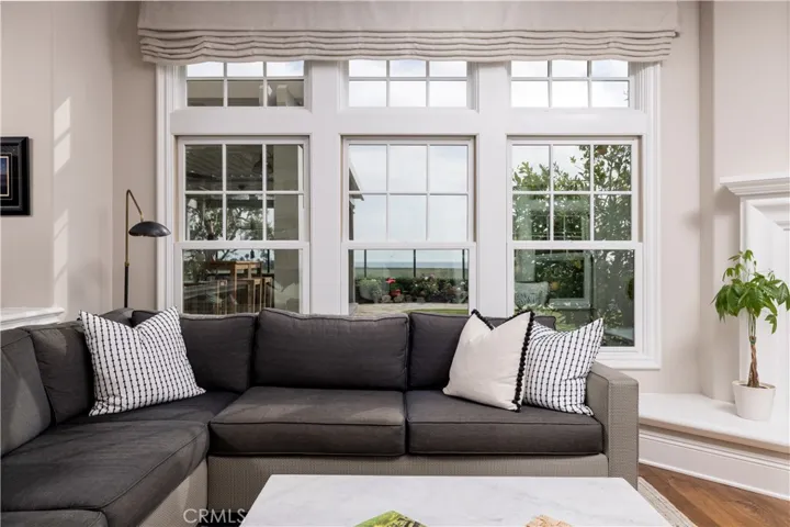4492 Oceanridge Drive, Huntington Beach, California 92649