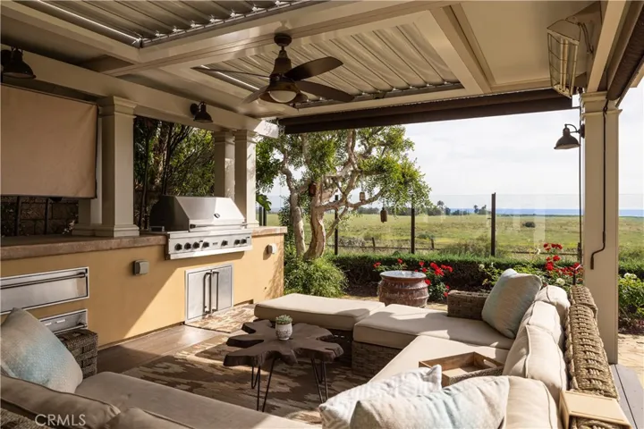 4492 Oceanridge Drive, Huntington Beach, California 92649