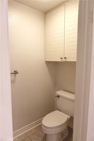 Seperate room for toilet and storage