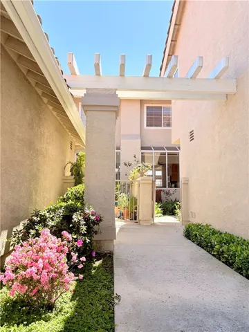 Entrance to Front Patio
