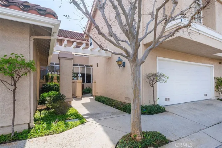 620 Ivywood F, Simi Valley, California 93065