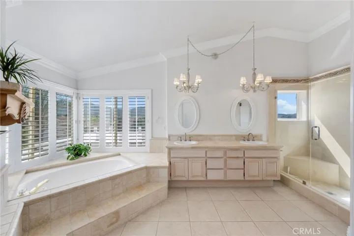 45703 Calle Ayora, Temecula, California 92592