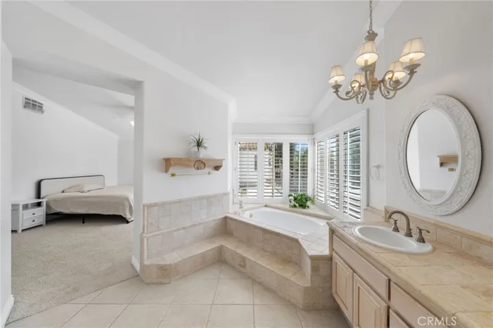 45703 Calle Ayora, Temecula, California 92592
