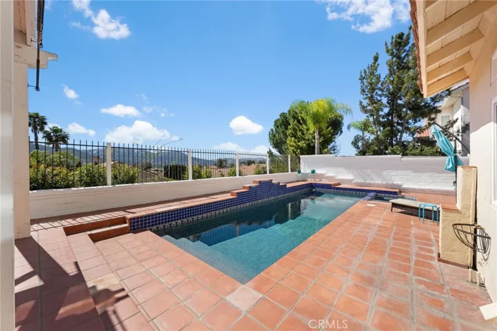 45703 Calle Ayora, Temecula, California 92592