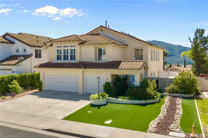 45703 Calle Ayora, Temecula, California 92592